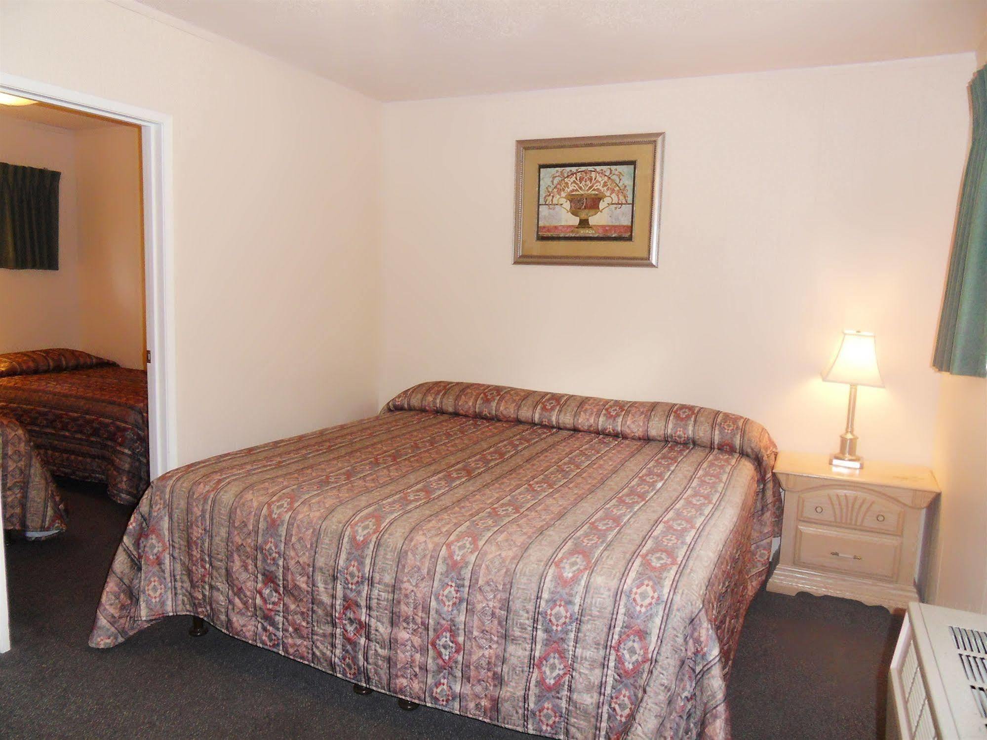 The Hitching Post Motel Pemberton Esterno foto